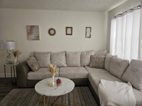 Room in Apartment - The Sample Rd Retreats